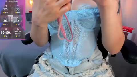 Snapshot of charlotte__benett chatting on June 23, 2026, 5:16 am Charlotte online show from June 23, 2026, 5:16 am