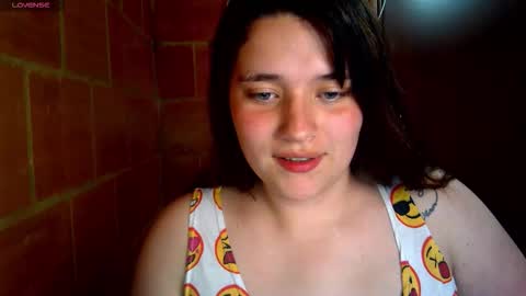 Charlotte  online show from November 15, 2025, 2:31 am