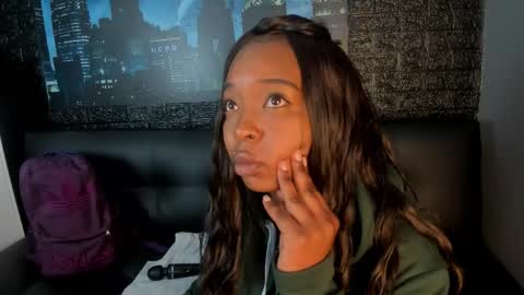  CHARLOTTE BROWN  online show from October 14, 2025, 1:56 pm