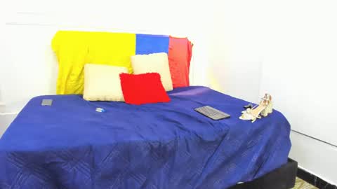 charlottte y dante online show from June 15, 2026, 4:58 am