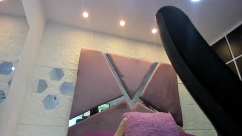 Charlotte Icee online show from December 28, 2024, 4:09 pm