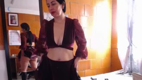 Snapshot of charlotte_temple chatting on May 25, 2026, 12:00 pm Charlotte online show from May 25, 2026, 12:00 pm