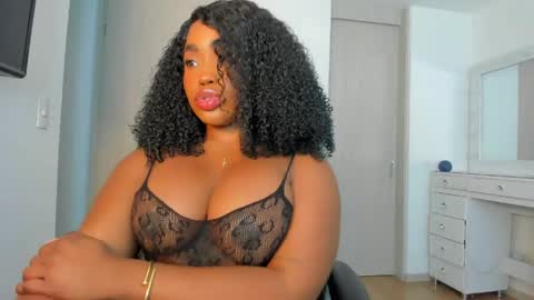 Snapshot of charlotte_tiller chatting on April 13, 2026, 6:08 am Yuli online show from April 13, 2026, 6:08 am