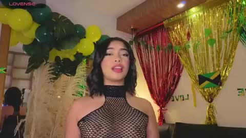 Snapshot of charlotteg18 chatting on April 16, 2026, 2:56 am Charlote online show from April 16, 2026, 2:56 am