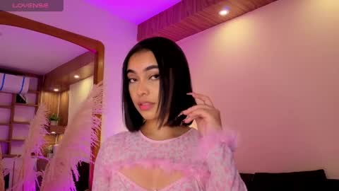 Snapshot of charlotteg18 chatting on May 9, 2026, 3:01 am Charlote online show from May 9, 2026, 3:01 am