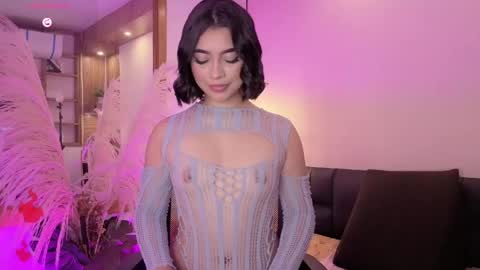 Snapshot of charlotteg18 chatting on May 16, 2026, 3:36 am Charlote online show from May 16, 2026, 3:36 am