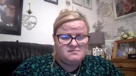 Charlottejones01 online show from April 2, 2026, 1:03 am