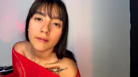 Snapshot of charlottekiss99 chatting on May 7, 2026, 2:11 pm charlottekiss99 online show from May 7, 2026, 2:11 pm