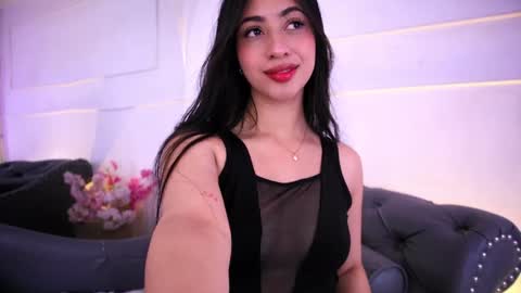 Lauren Rus online show from May 21, 2026, 12:45 pm