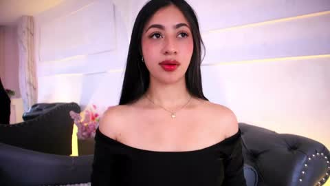 Lauren Rus online show from May 22, 2026, 12:55 pm