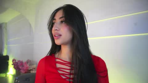 Lauren Rus online show from July 28, 2026, 2:13 pm