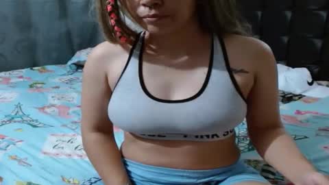 Snapshot of charlottesluthot chatting on January 6, 2025, 2:04 am charlotte online show from January 6, 2025, 2:04 am