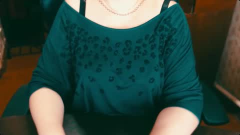 CharlotteXTasty online show from January 17, 2025, 10:00 am