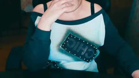 CharlotteXTasty online show from February 13, 2025, 4:50 pm