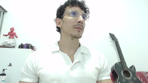Snapshot of charlydeann chatting on March 30, 2026, 9:38 pm online show from March 30, 2026, 9:38 pm