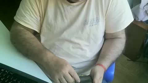 Snapshot of charlypalgar chatting on May 20, 2026, 8:31 am charly online show from May 20, 2026, 8:31 am