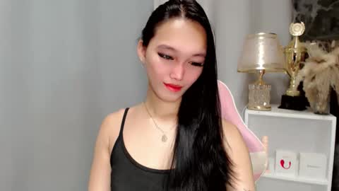 charm_fuckdoll8 online show from March 28, 2026, 12:32 am