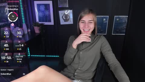 Snapshot of charmbianca chatting on February 8, 2025, 5:29 pm Bianca online show from February 8, 2025, 5:29 pm