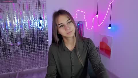 Snapshot of charmbianca chatting on February 16, 2025, 5:04 am Bianca online show from February 16, 2025, 5:04 am