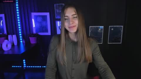 Snapshot of charmbianca chatting on February 21, 2025, 5:24 am Bianca online show from February 21, 2025, 5:24 am