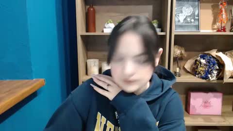 Snapshot of charmbite chatting on November 28, 2025, 7:55 am Julliette online show from November 28, 2025, 7:55 am