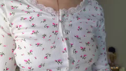 Kaylee online show from February 9, 2026, 3:38 pm