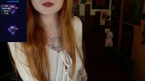 Snapshot of charming_lilly chatting on January 26, 2025, 6:28 am Lissa online show from January 26, 2025, 6:28 am