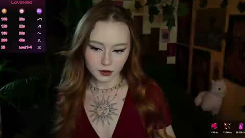 Snapshot of charming_lilly chatting on February 13, 2025, 7:56 am Lissa online show from February 13, 2025, 7:56 am