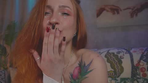 Snapshot of charming_lilly chatting on October 7, 2025, 4:26 pm Lissa online show from October 7, 2025, 4:26 pm