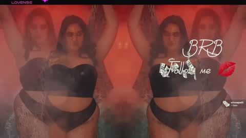 Snapshot of charming_sexuality chatting on January 7, 2025, 3:57 am insta online show from January 7, 2025, 3:57 am