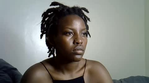 Snapshot of charmingdime chatting on February 10, 2026, 10:41 am charmingdime online show from February 10, 2026, 10:41 am