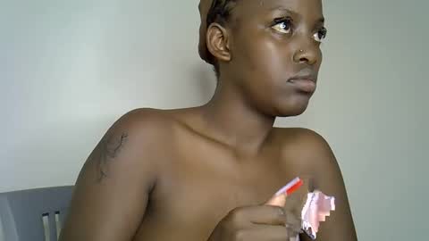 Snapshot of charmingdime chatting on February 21, 2026, 11:11 am charmingdime online show from February 21, 2026, 11:11 am