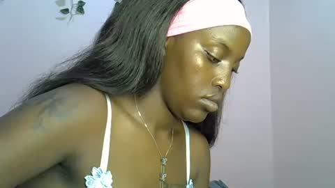 Snapshot of charmingdime chatting on March 10, 2026, 3:11 am charmingdime online show from March 10, 2026, 3:11 am