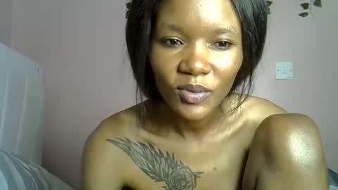 Snapshot of charmingdime chatting on March 25, 2026, 11:33 pm charmingdime online show from March 25, 2026, 11:33 pm