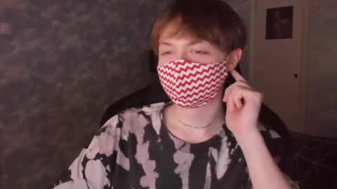 lynxy online show from December 15, 2024, 1:35 am