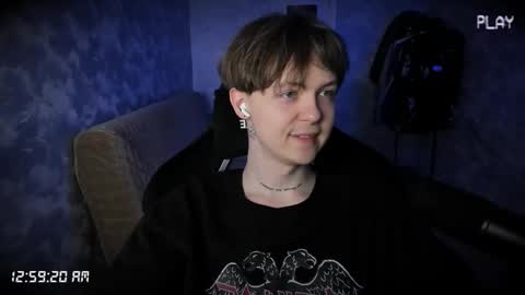 lynxy online show from September 10, 2025, 9:59 pm