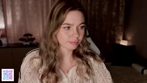 Emilia online show from May 29, 2026, 5:05 am