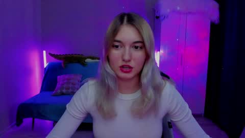 Snapshot of chatur_lady_ chatting on December 23, 2024, 7:06 am Betty online show from December 23, 2024, 7:06 am