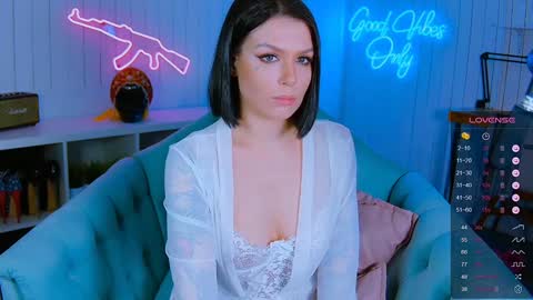 Snapshot of chaturkaterina chatting on February 1, 2025, 6:51 pm Miss Harmony online show from February 1, 2025, 6:51 pm