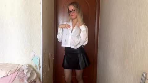 Milissa online show from September 20, 2025, 10:16 am