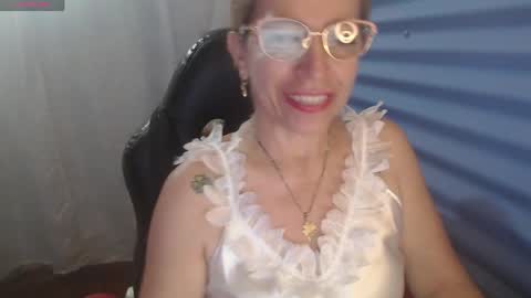 Snapshot of chayla_ruiz chatting on May 3, 2026, 12:55 pm CHAYLA VICTORIA RUIZ online show from May 3, 2026, 12:55 pm