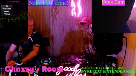 Snapshot of chazboudoir chatting on February 2, 2025, 2:27 am ChazBoudoir online show from February 2, 2025, 2:27 am