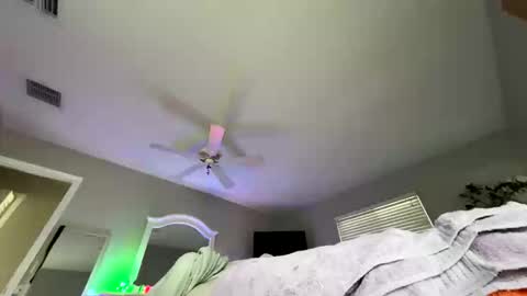 chazmar1 online show from January 8, 2026, 1:35 pm