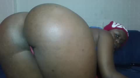 cheeky_charms online show from February 6, 2026, 3:33 am