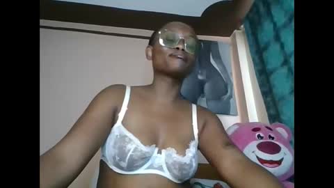 cheeky_charms online show from May 16, 2026, 1:54 pm