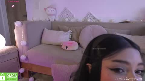 Baby Cherry online show from September 19, 2025, 10:21 pm