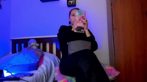 Snapshot of cheeryl chatting on March 6, 2025, 3:57 am Miss Cheeryl online show from March 6, 2025, 3:57 am