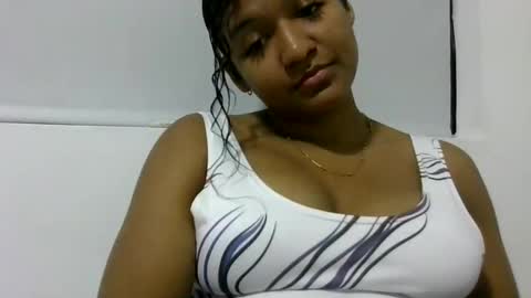 Snapshot of chelcym chatting on May 23, 2026, 4:18 am cherlcym online show from May 23, 2026, 4:18 am