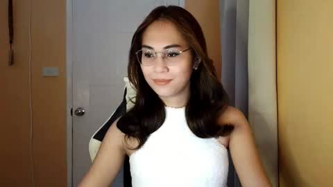 Snapshot of chelly4u69 chatting on February 12, 2026, 1:44 am chelly4u69 online show from February 12, 2026, 1:44 am