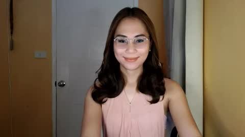 chelly4u69 online show from March 5, 2026, 2:51 am